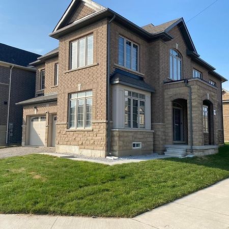 537 Veterans Dr Brampton On L7A 0C4 Βίλα Εξωτερικό φωτογραφία
